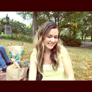 Meet your Posher, Maria